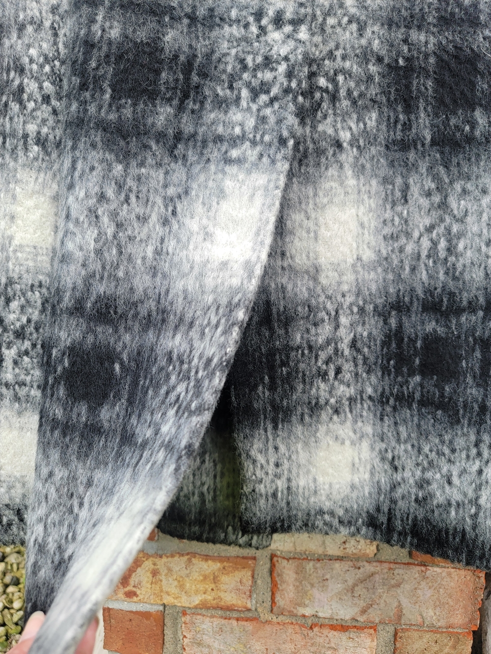 Laundry By Shelli Segal Black & White Plaid Coat with Faux Fur Collar - Picture 13 of 16